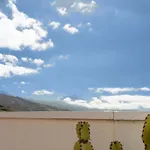 In شقة لا أوروتافا