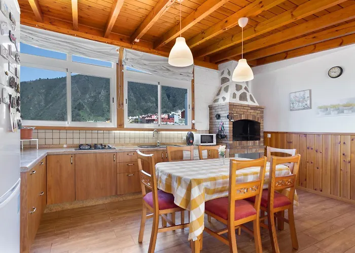 Διαμέρισμα In *